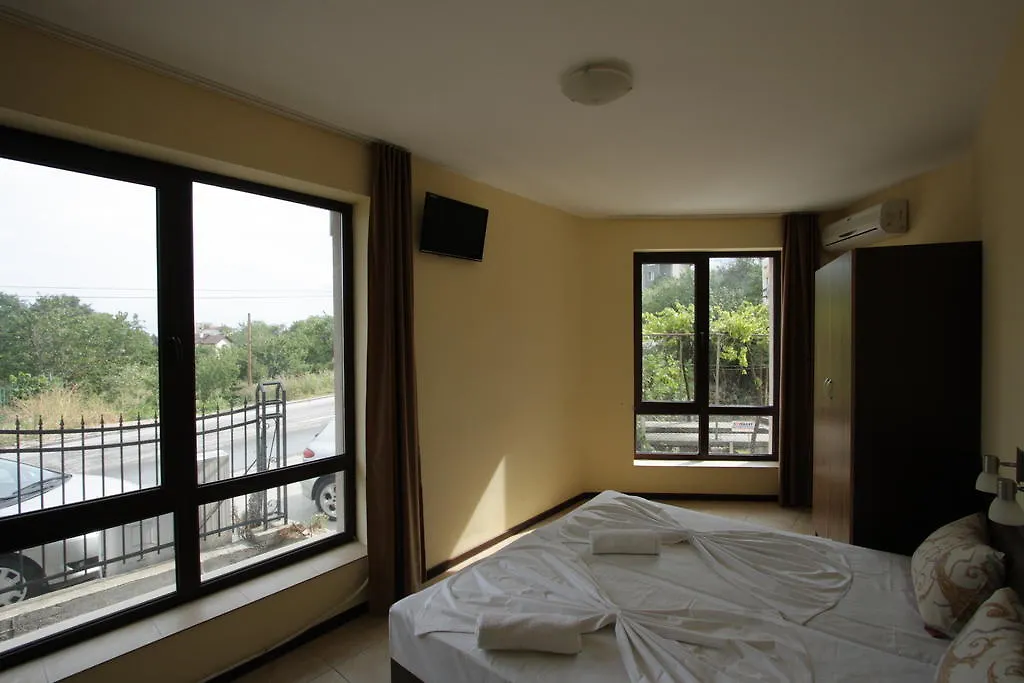 Alen Mak Guest House Zlate písky 3*,  Bulharsko
